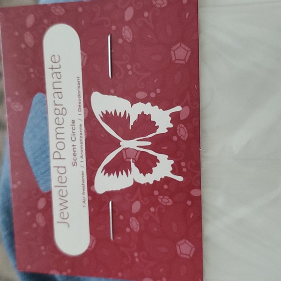 Scentsy Scent Circle Jeweled Pomegranate - Picture 2 of 3